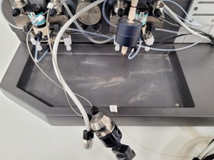 Thumbnail image of Amersham Biosciences Ettan LC 900 FPLC System Lab