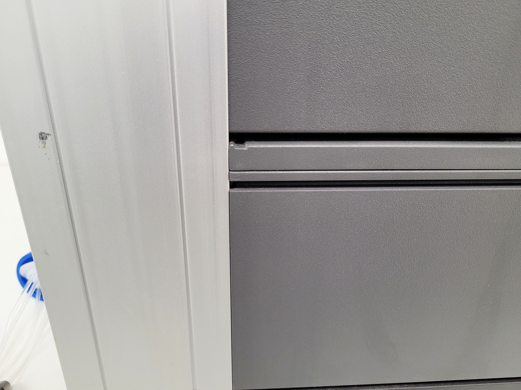 Image of Amersham Biosciences Ettan LC 900 FPLC System Lab
