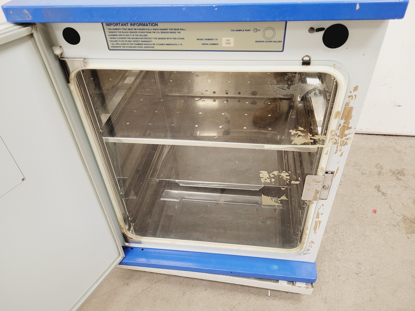 Image of RS Biotech Galaxy R CO2 Incubator  Model - 170-300 Lab