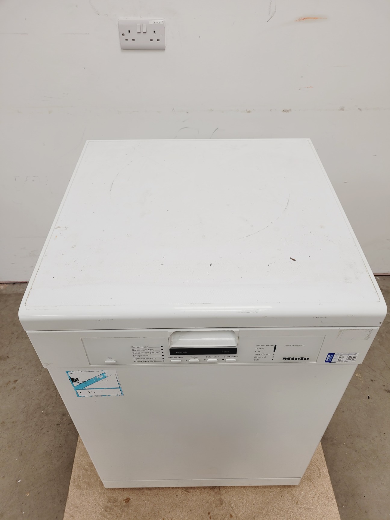 Image of Miele Freestanding Dishwasher  Model - G 5220SC  Type - HG03 Lab