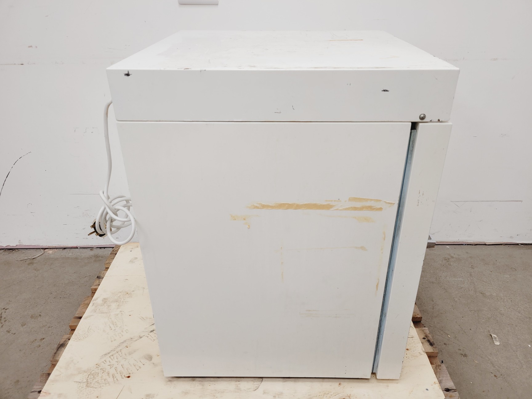 Image of  LEEC PF 2 K Laboratory Incubator Lab Spares/Repairs