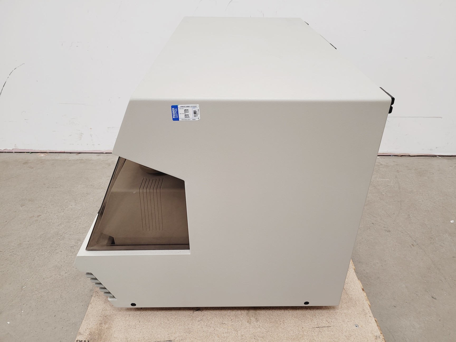 Image of Applied Biosystems ABI Prism 7700 Sequence Detection System  Model - 7700 Lab