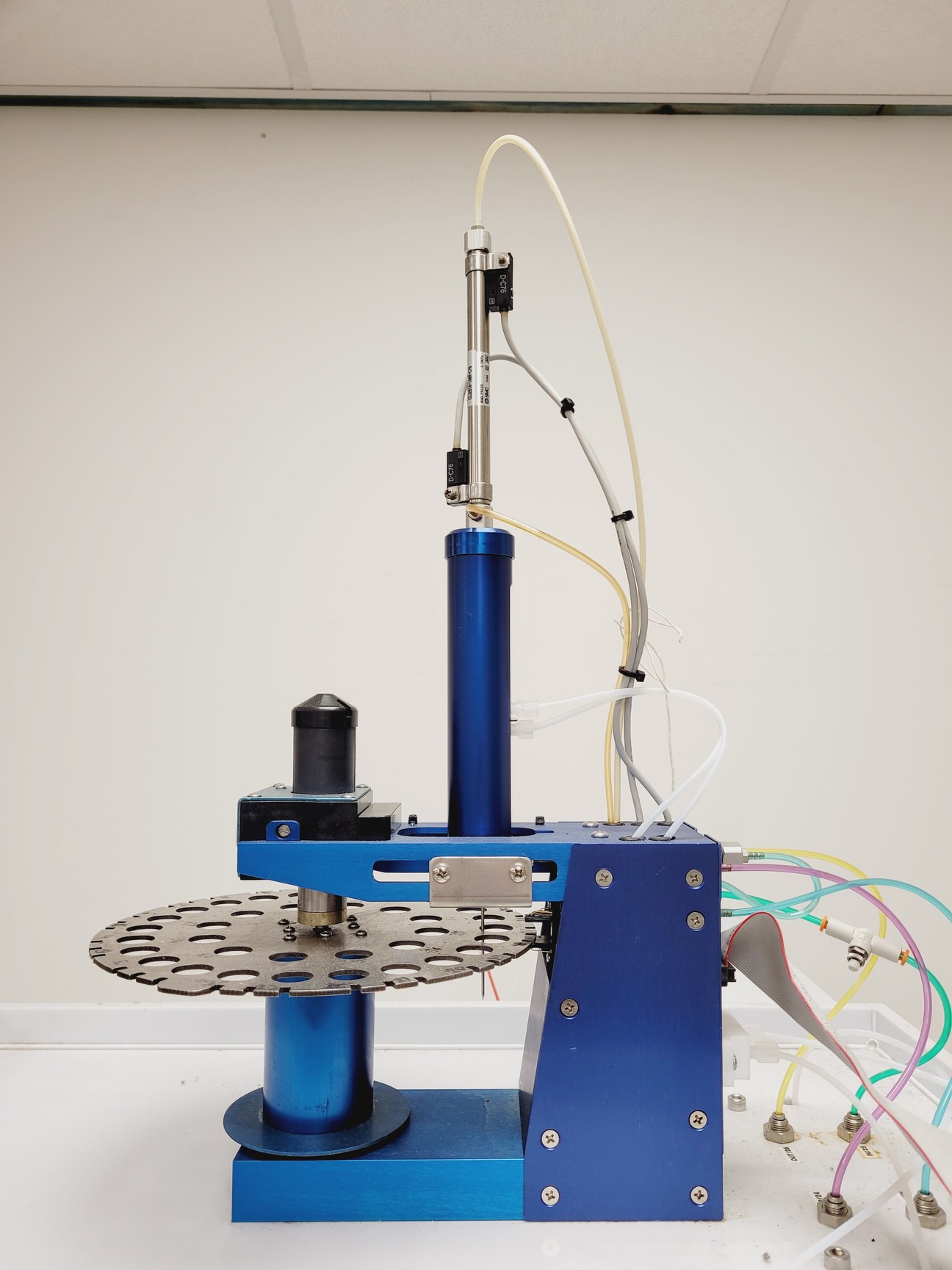 Image of CS Bio Peptide Synthesizer Division System  Model - CS336X with Software Lab