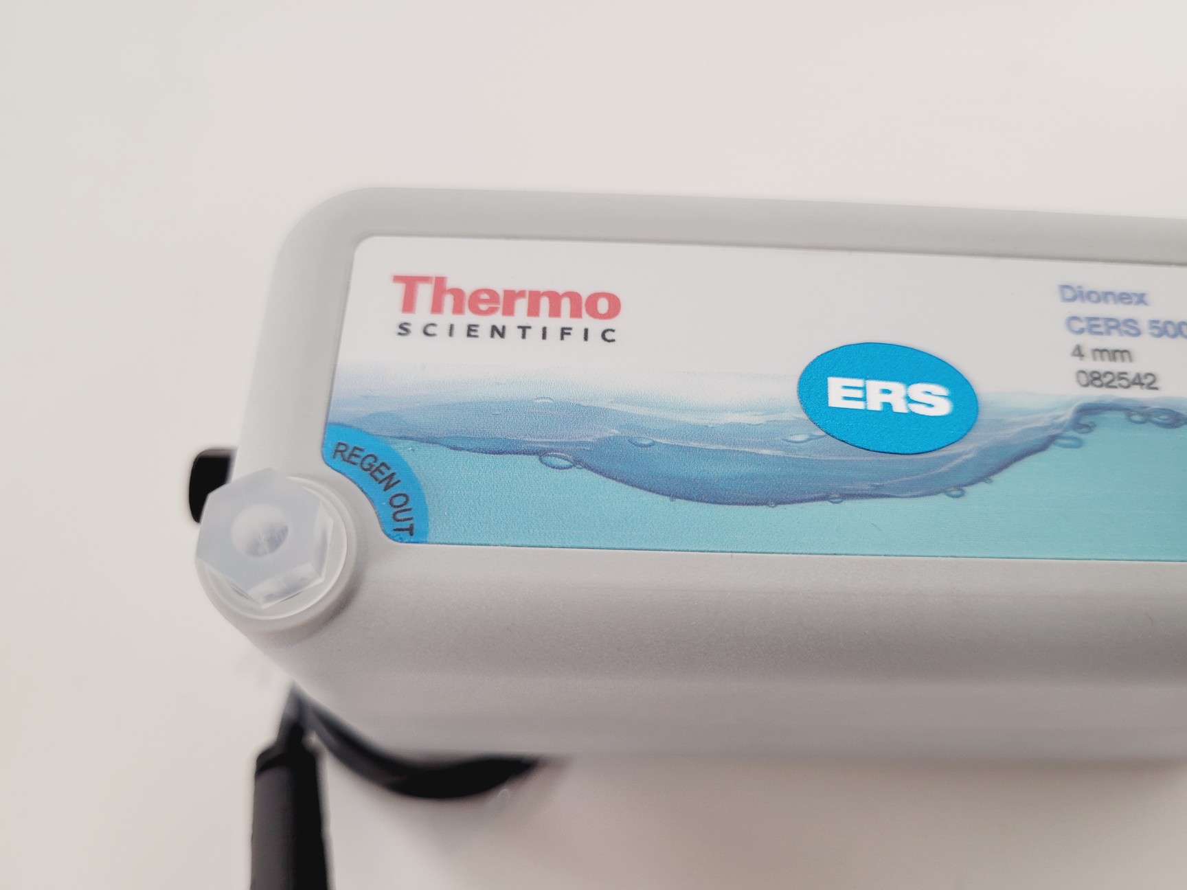 Image of Thermo Scientific Dionex Electrolytically Regenerated Suppressor  Model CERS 50