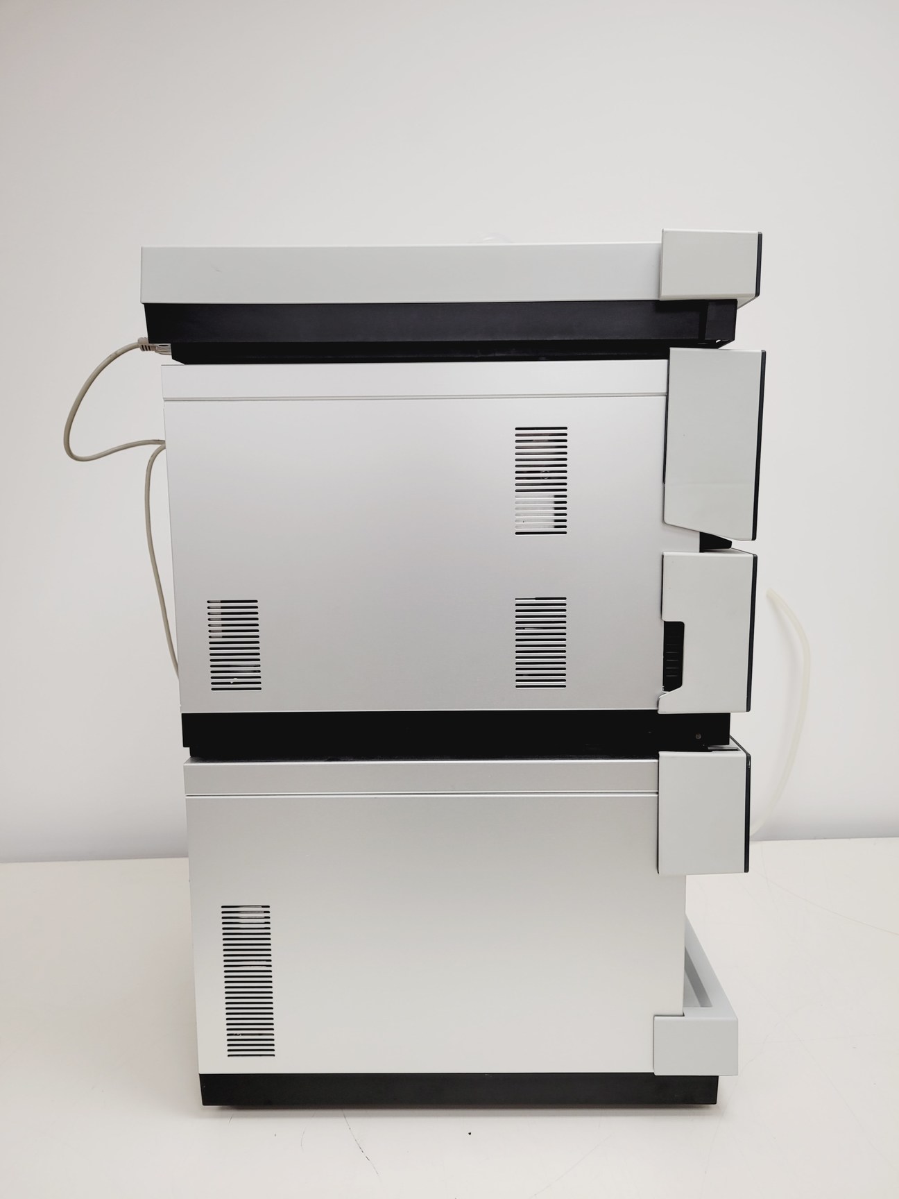 Image of Thermo Dionex UltiMate 3000 HPLC System Lab Spares/Repairs