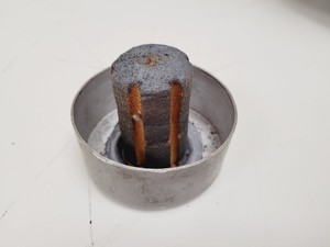 Thumbnail image of Union Carbide Liquefied Gas Container Liquid Nitrogen Dispensing Dewar Lab