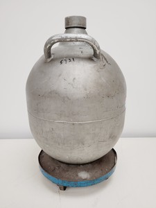 Thumbnail image of Union Carbide Liquefied Gas Container Liquid Nitrogen Dispensing Dewar Lab