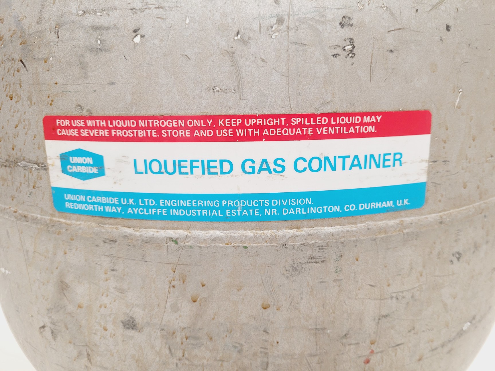 Image of Union Carbide Liquefied Gas Container Liquid Nitrogen Dispensing Dewar Lab