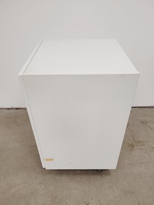 Thumbnail image of 4 x White Laboratory Cupboards/Cabinets & Drawers Lab