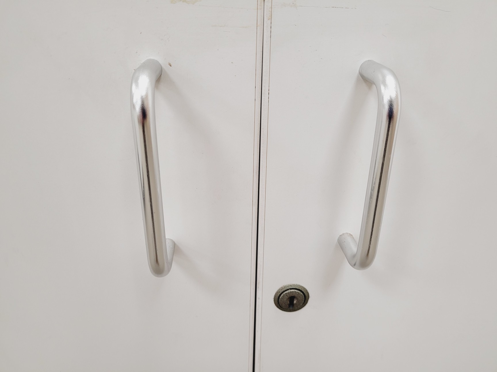 Image of 4 x White Laboratory Cupboards/Cabinets & Drawers Lab