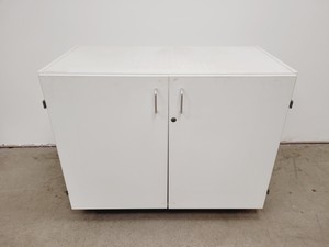 Thumbnail image of 4 x White Laboratory Cupboards/Cabinets & Drawers Lab