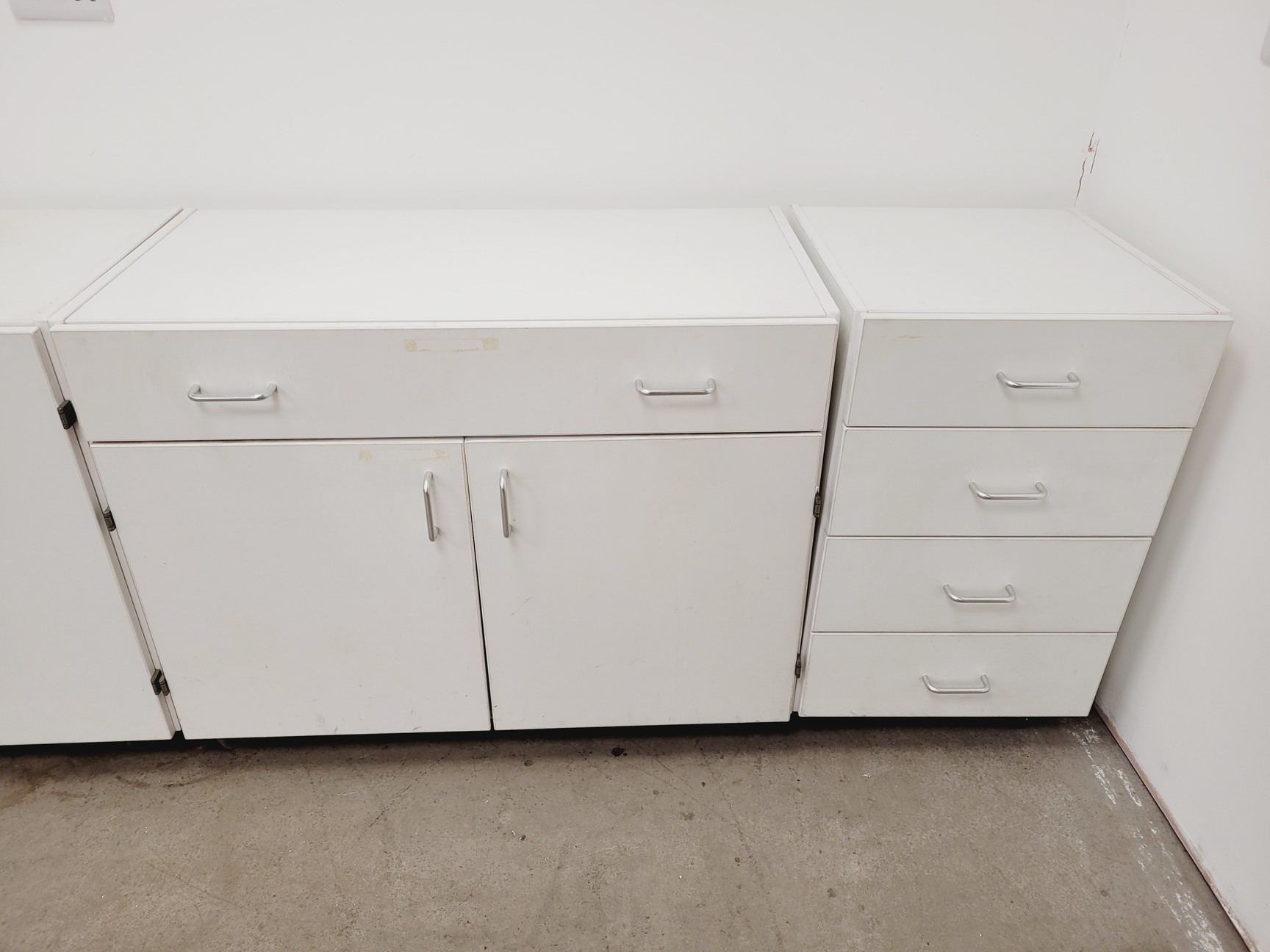 Image of 4 x White Laboratory Cupboards/Cabinets & Drawers Lab