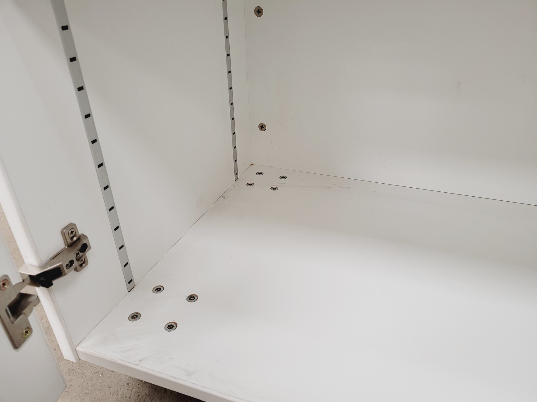 Image of White Laboratory Cupboard/Cabinet & Chest of Drawers Set Lab