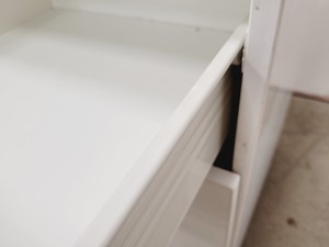 Thumbnail image of White Laboratory Cupboard/Cabinet & Chest of Drawers Set Lab