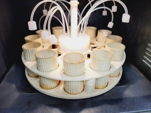 Thumbnail image of CEM MDS-2000 Microwave Digestion Oven  Model no. 924010 Lab