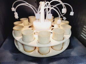 Thumbnail image of CEM MDS-2000 Microwave Digestion Oven  Model no. 924010 Lab