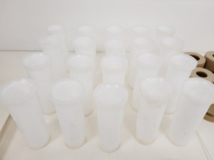 Thumbnail image of CEM MDS-2000 Microwave Digestion Oven  Model no. 924010 Lab