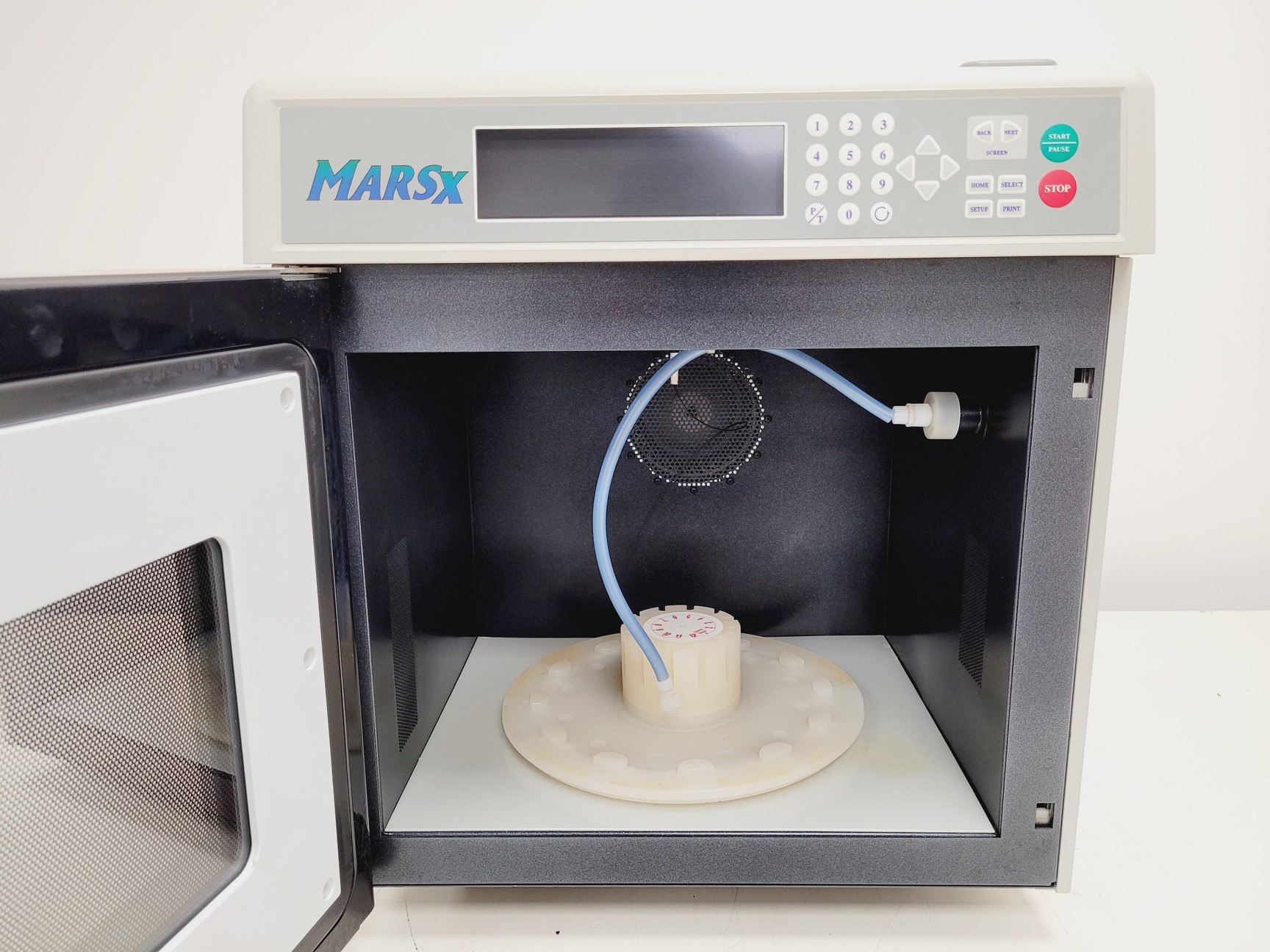 Image of CEM MarsX Microwave Digestion Oven  Model no. 907610 Lab