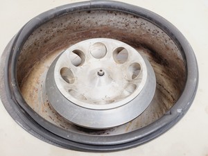 Thumbnail image of IEC Centra 4X Centrifuge  Model - 23690 Lab Spares/Repairs