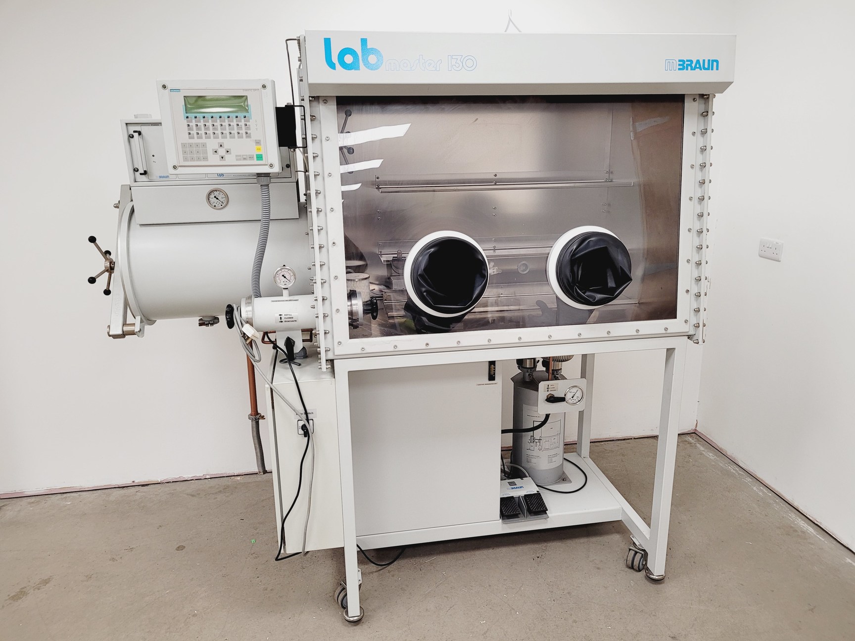 Image of MBraun Labmaster 130 Laboratory Glove Box Lab
