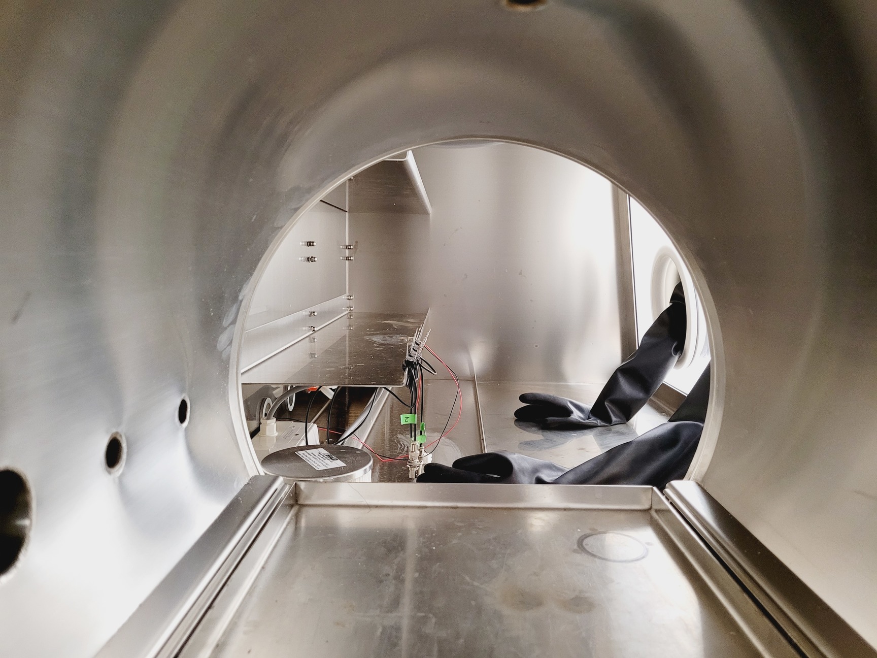 Image of MBraun Labmaster 130 Laboratory Glove Box Lab