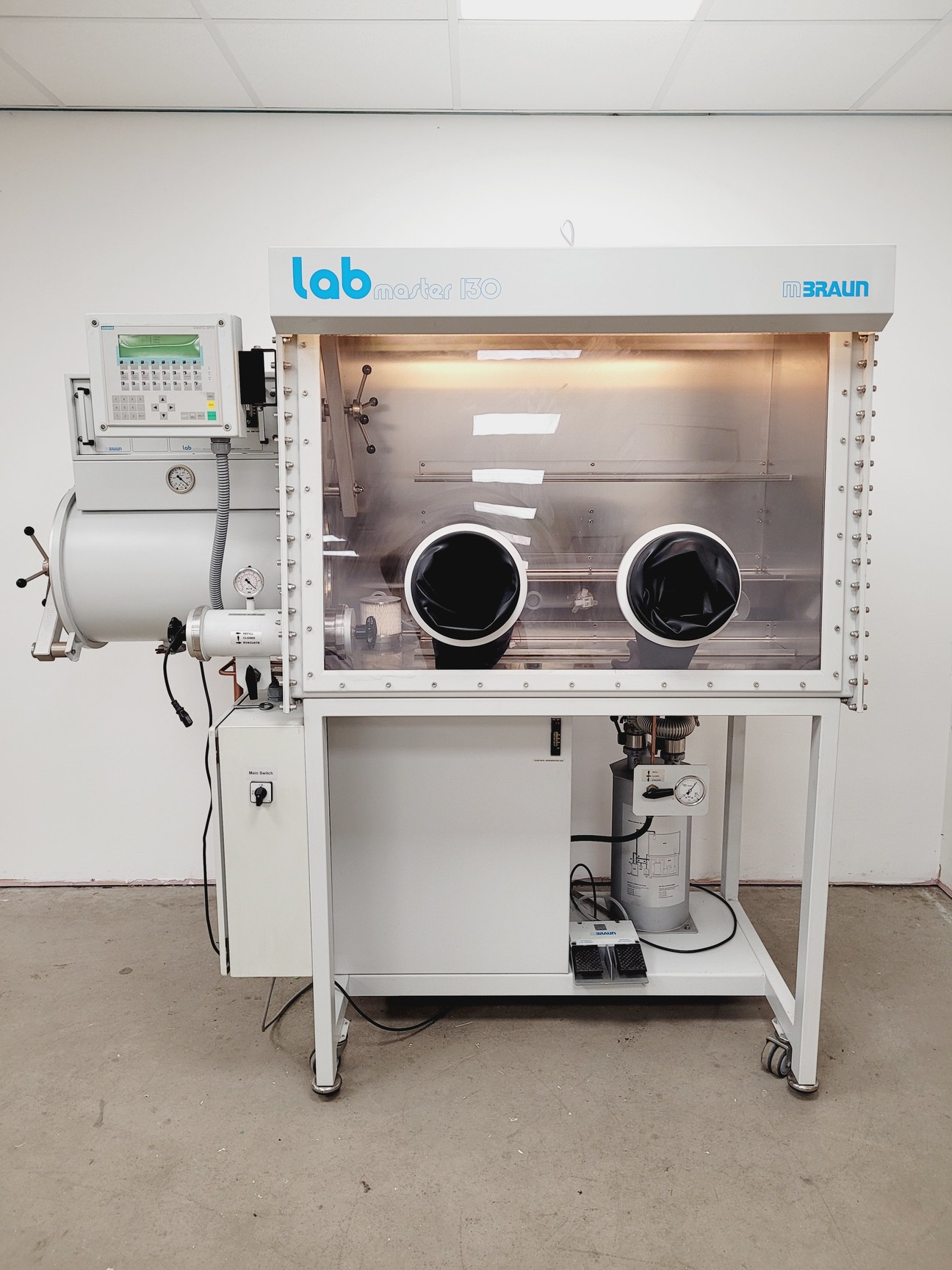 Image of MBraun Labmaster 130 Laboratory Glove Box Lab
