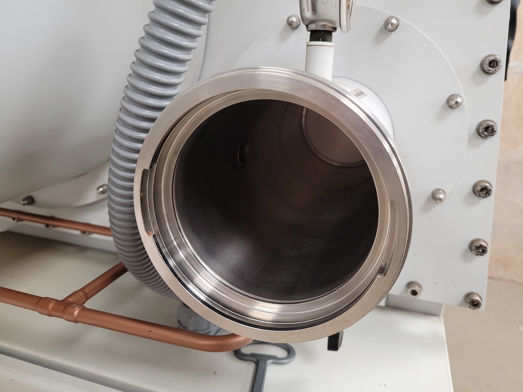 Image of MBraun Labmaster 130 Laboratory Glove Box Lab