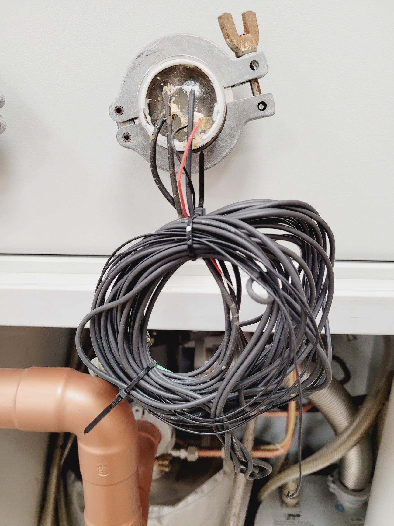 Image of MBraun Labmaster 130 Laboratory Glove Box Lab