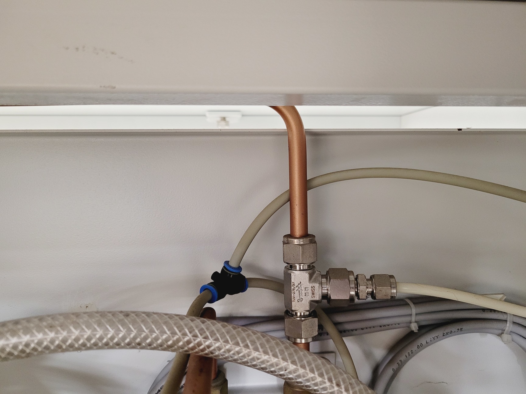 Image of MBraun Labmaster 130 Laboratory Glove Box Lab