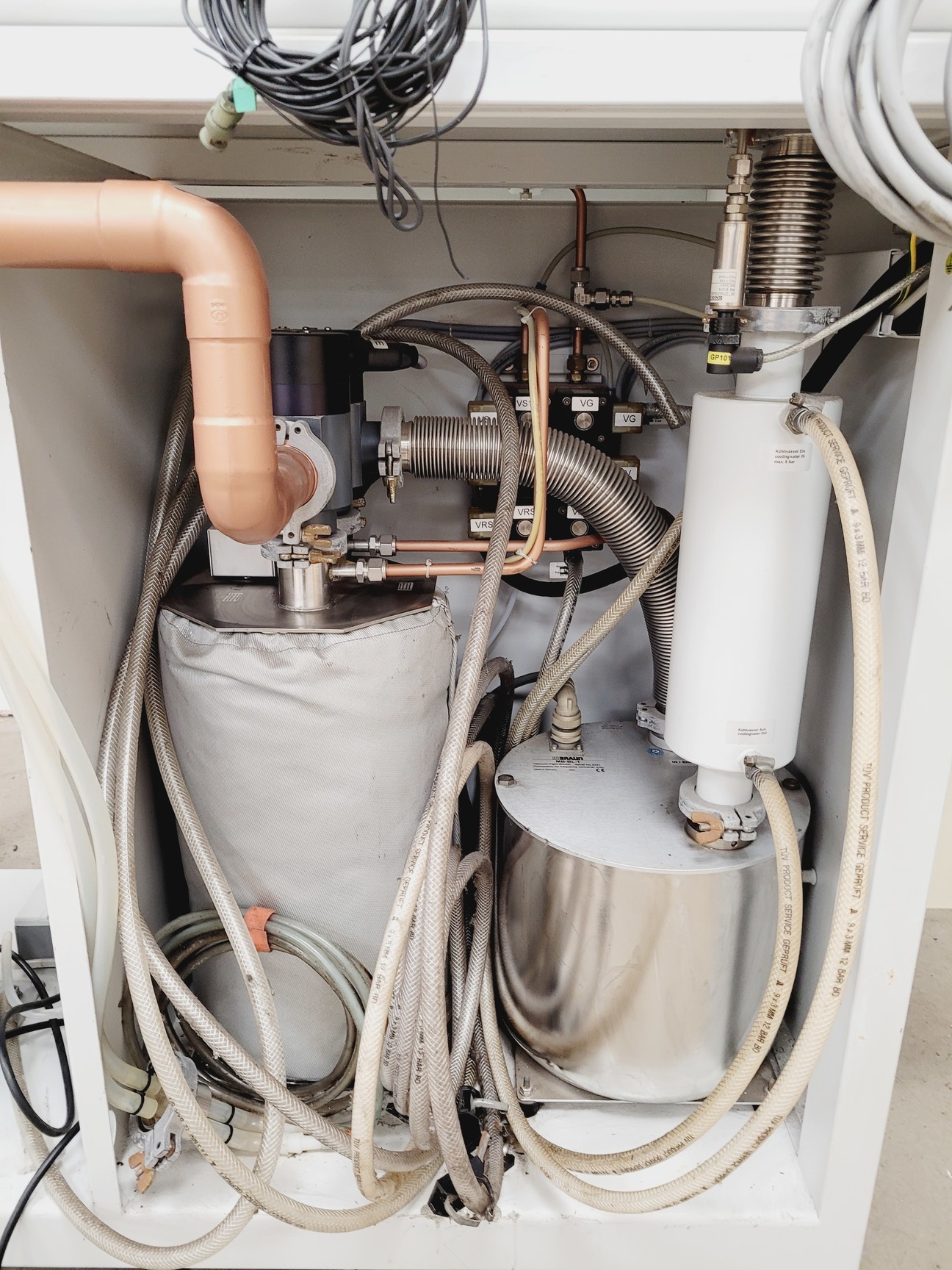 Image of MBraun Labmaster 130 Laboratory Glove Box Lab