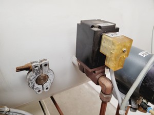 Thumbnail image of MBraun Labmaster 130 Laboratory Glove Box Lab