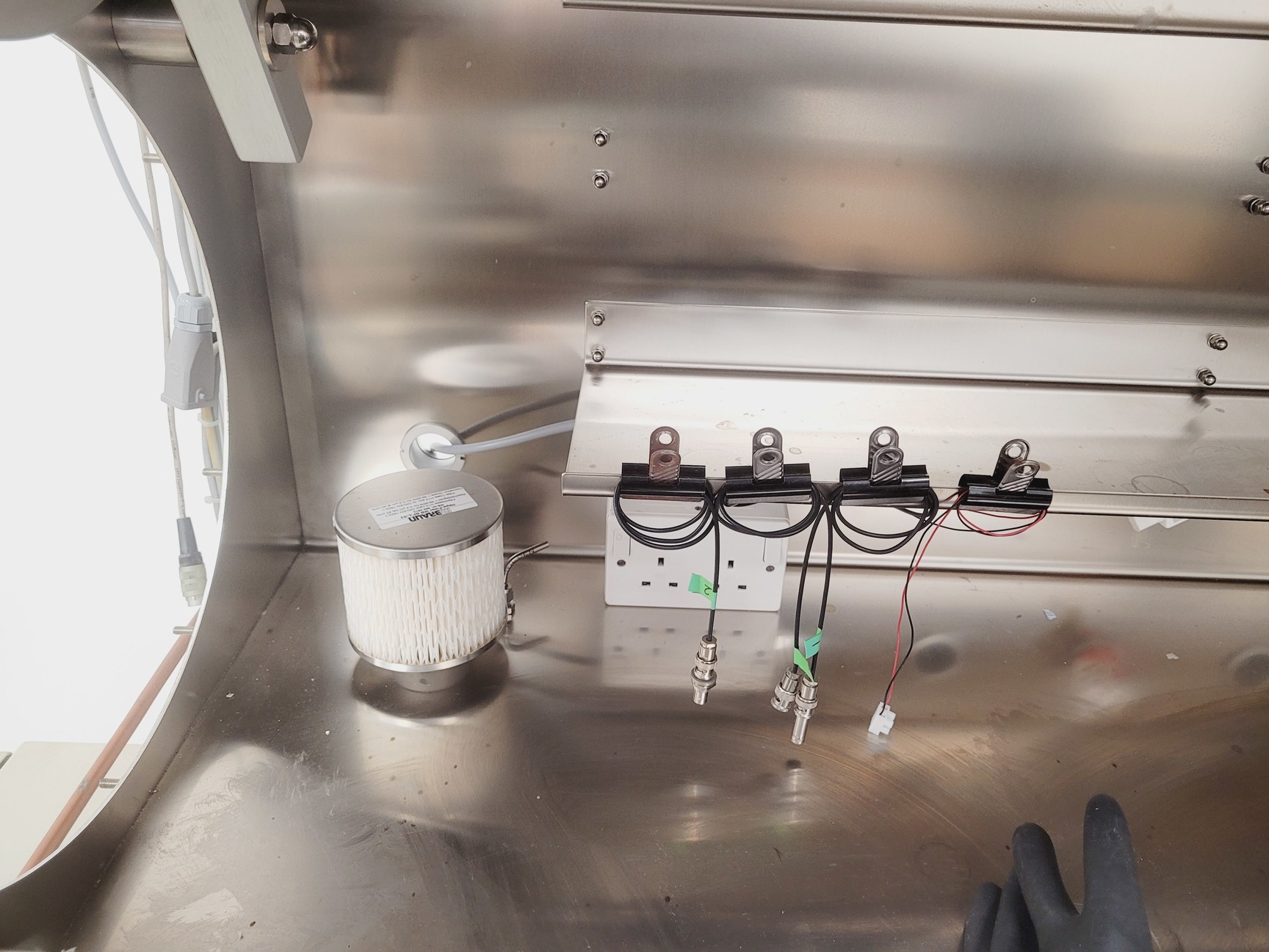 Image of MBraun Labmaster 130 Laboratory Glove Box Lab