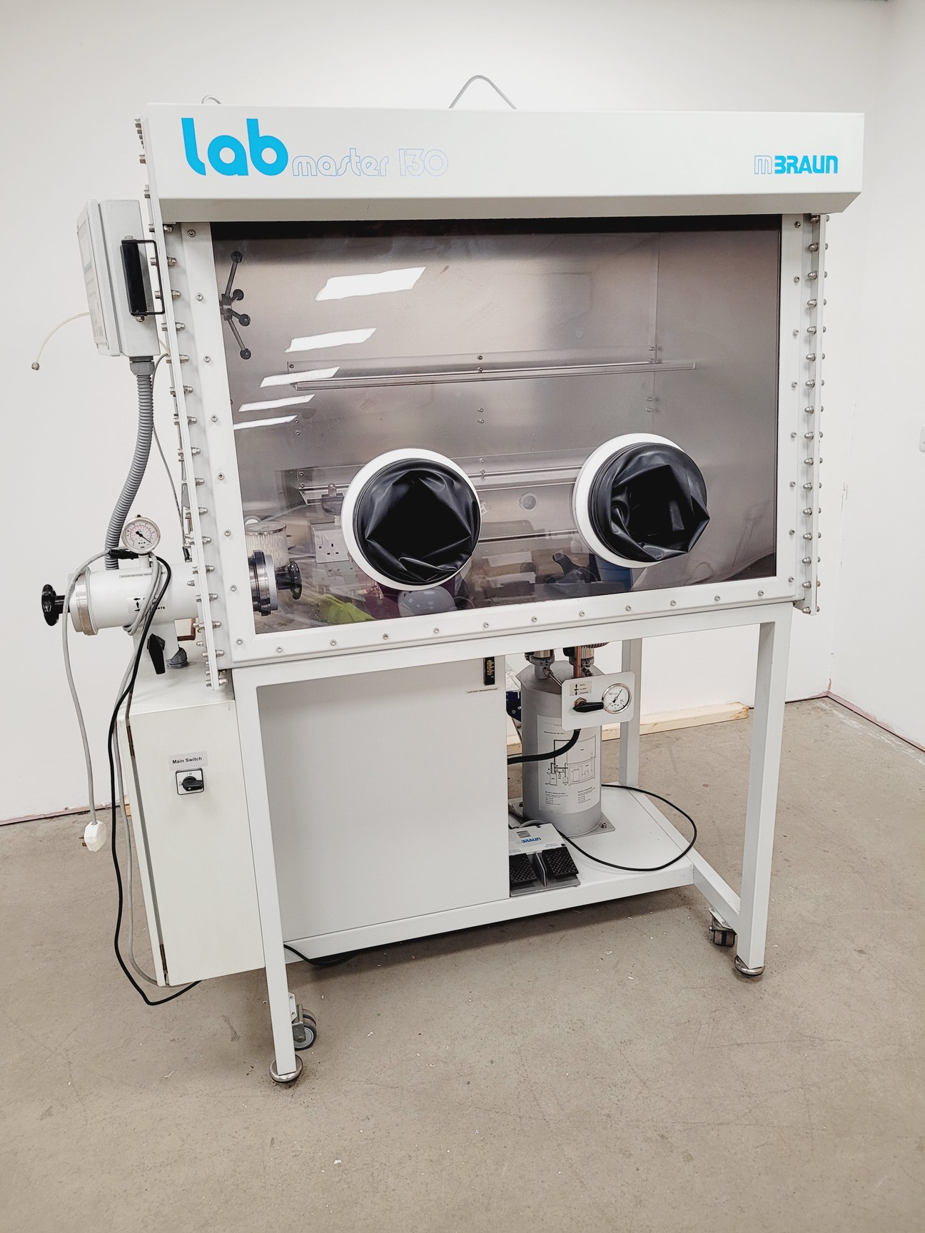 Image of MBraun Labmaster 130 Laboratory Glove Box Lab