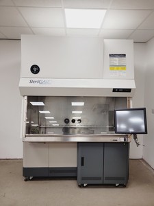 Thumbnail image of Beckman Coulter MoFlo Astrios EQ Cell Sorter System with Class 2 Cabinet Lab