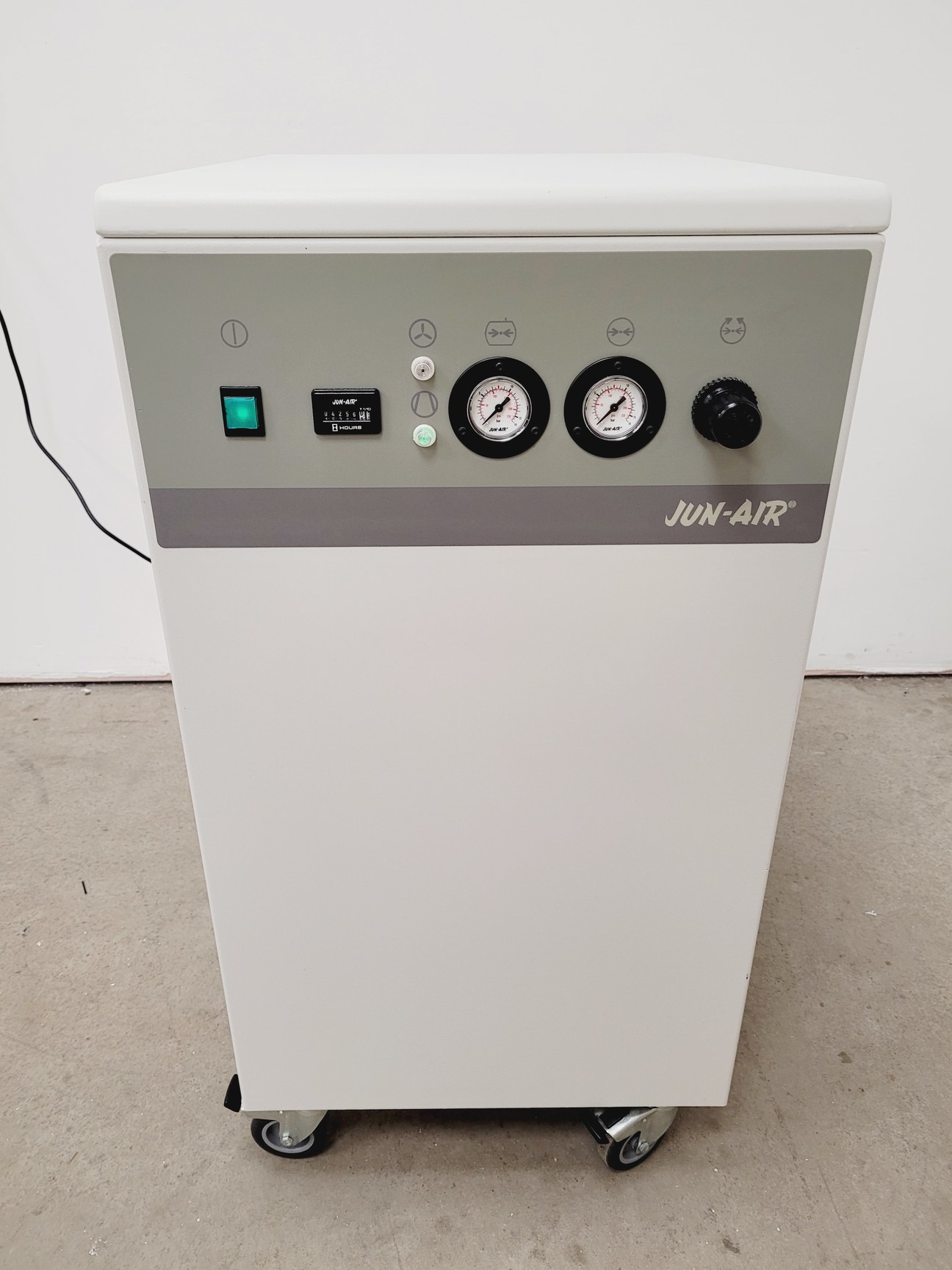 Image of Beckman Coulter MoFlo Astrios EQ Cell Sorter System with Class 2 Cabinet Lab