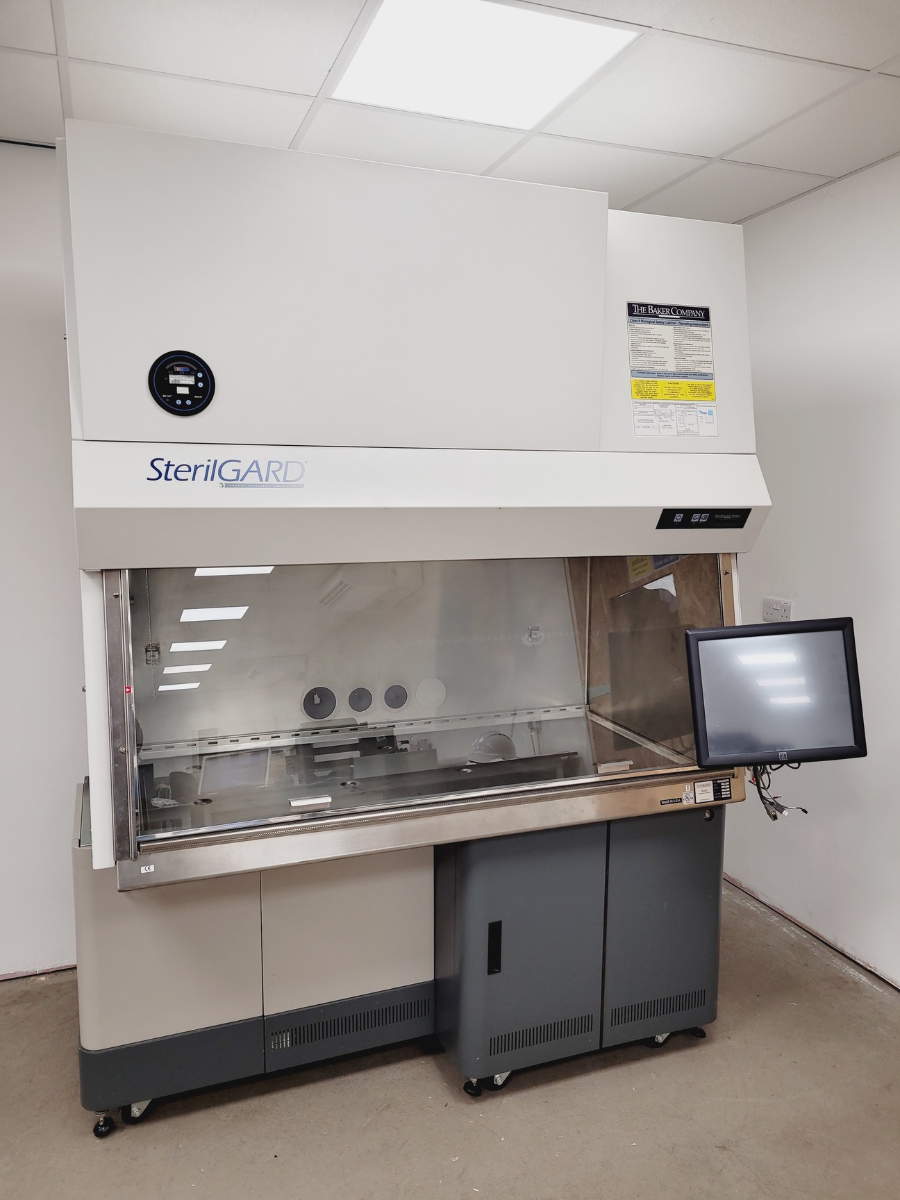 Image of Beckman Coulter MoFlo Astrios EQ Cell Sorter System with Class 2 Cabinet Lab