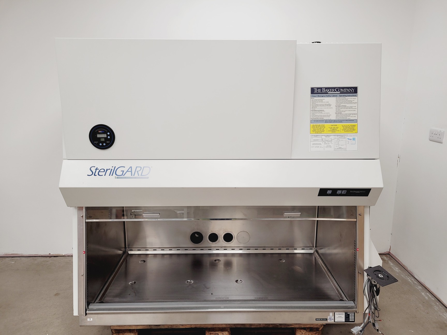 Image of Beckman Coulter MoFlo Astrios EQ Cell Sorter System with Class 2 Cabinet Lab