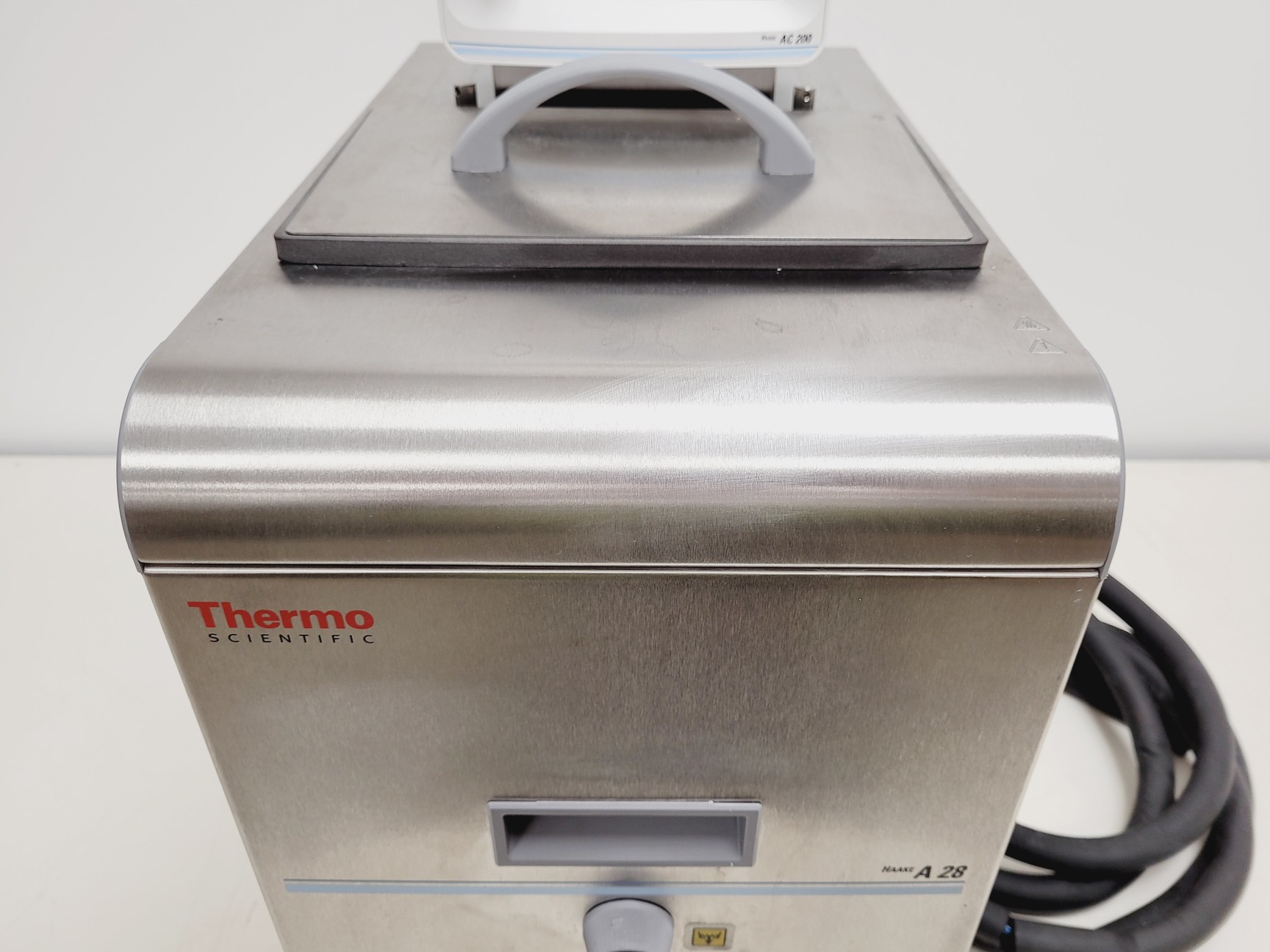 Image of Beckman Coulter MoFlo Astrios EQ Cell Sorter System with Class 2 Cabinet Lab