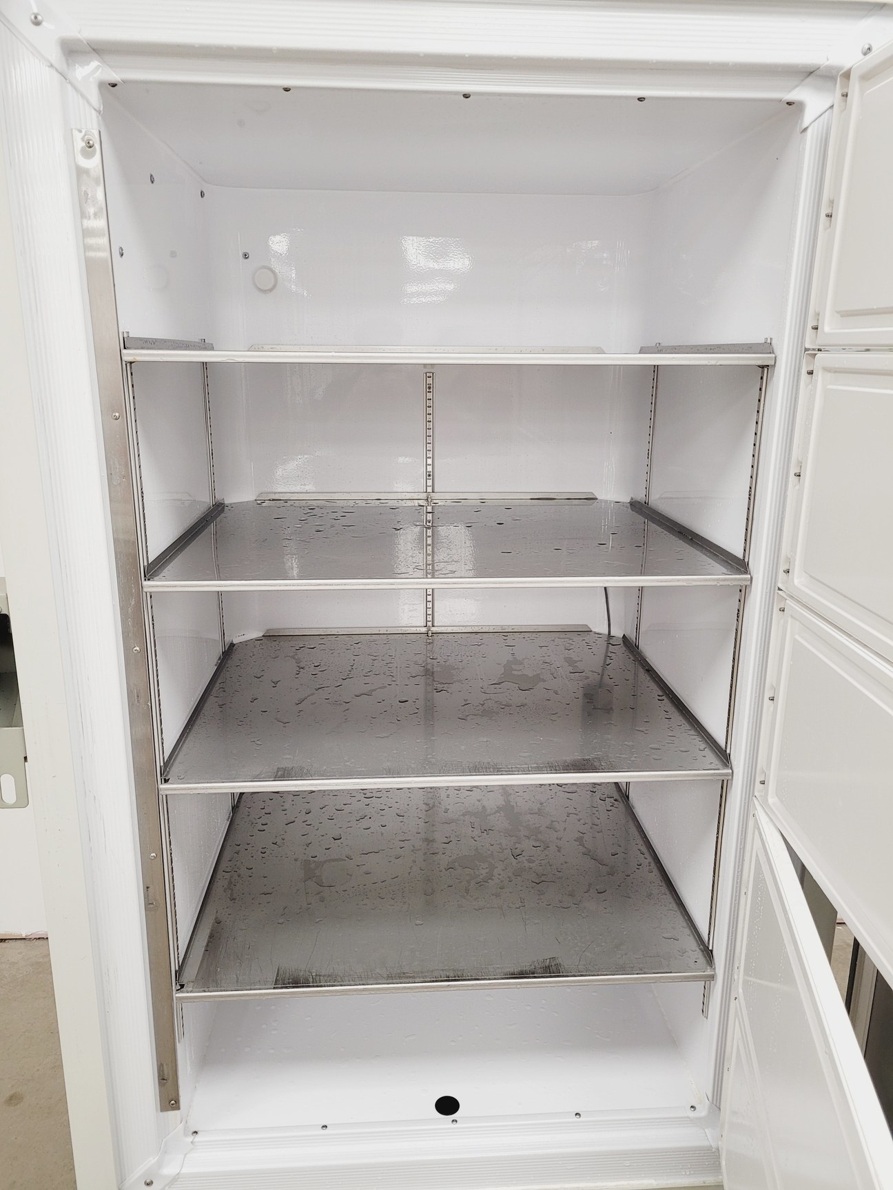 Image of Nuaire -86 Ultra Low Temperature Laboratory Freezer  Model no. NU-6621W36 Lab