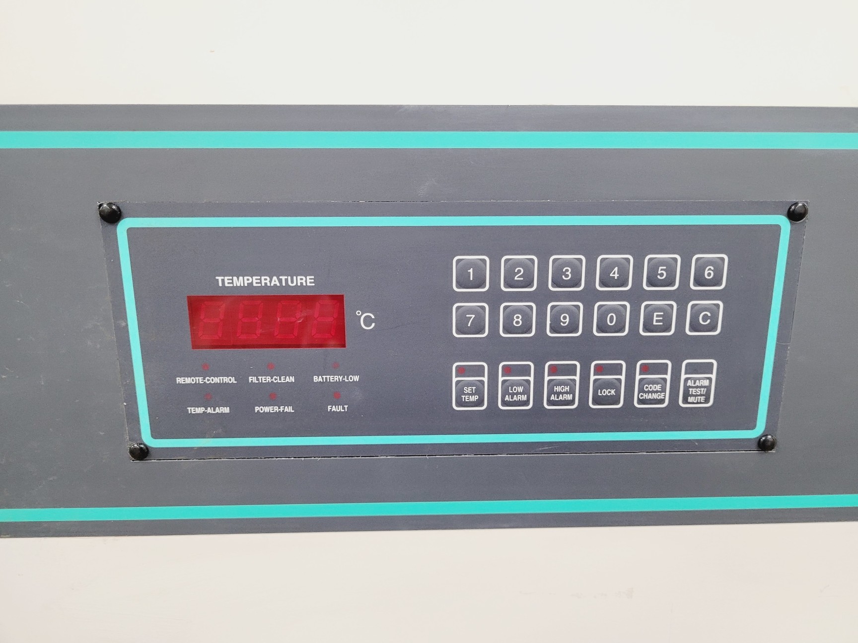 Image of New Brunswick  U535 -86 Ultra Low Temperature Freezer & CO2 Backup Unit Lab