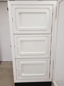 Thumbnail image of New Brunswick  U535 -86 Ultra Low Temperature Freezer & CO2 Backup Unit Lab