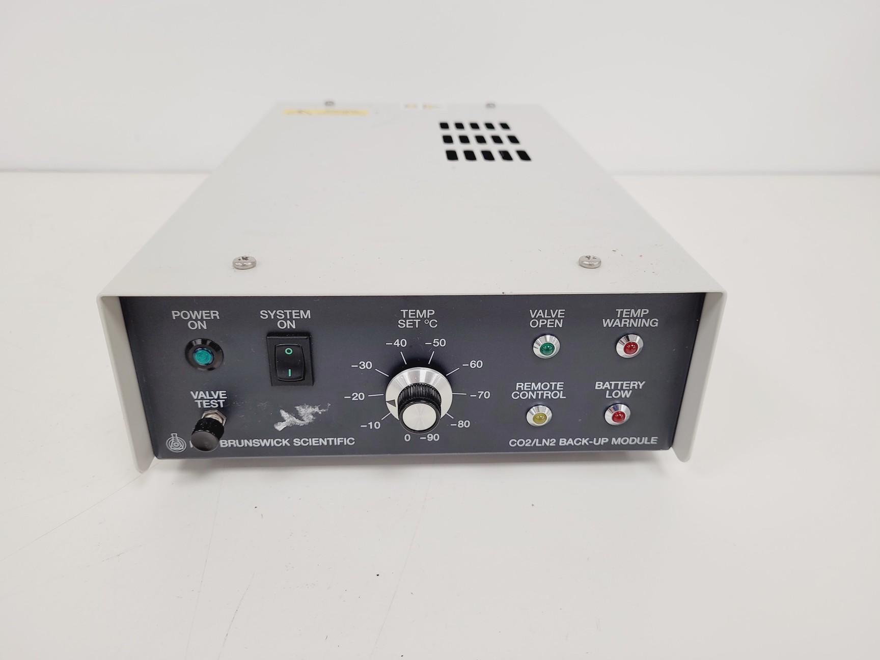 Image of New Brunswick  U535 -86 Ultra Low Temperature Freezer & CO2 Backup Unit Lab