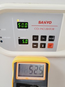 Thumbnail image of Sanyo CO2 Laboratory Incubator  Model - MCO-17AIC Lab