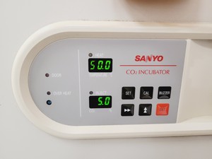 Thumbnail image of Sanyo CO2 Laboratory Incubator  Model - MCO-17AIC Lab