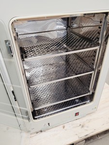 Thumbnail image of Sanyo CO2 Laboratory Incubator  Model - MCO-17AIC Lab