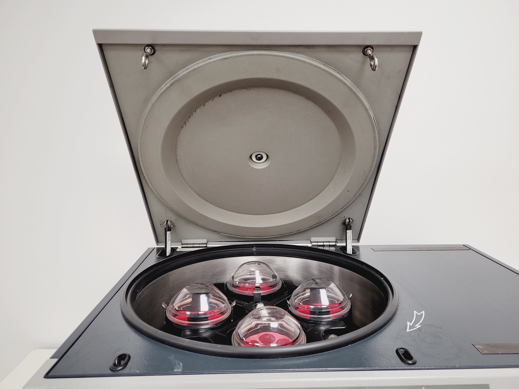 Image of Jouan Refrigerated Centrifuge  Model - CR412 with 4750RPM Rotor & Inserts Lab