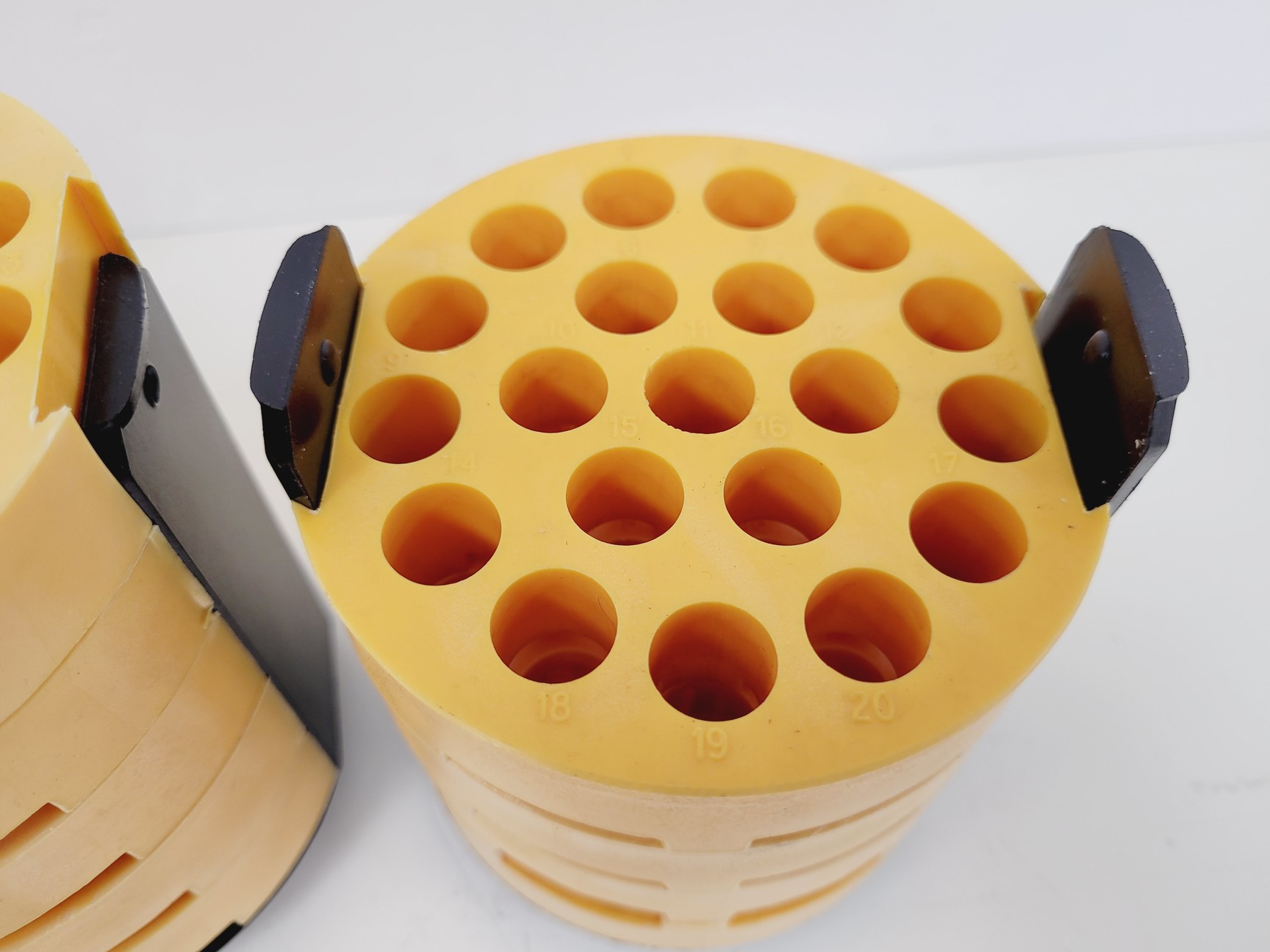 Image of Jouan Refrigerated Centrifuge  Model - CR412 with 4750RPM Rotor & Inserts Lab