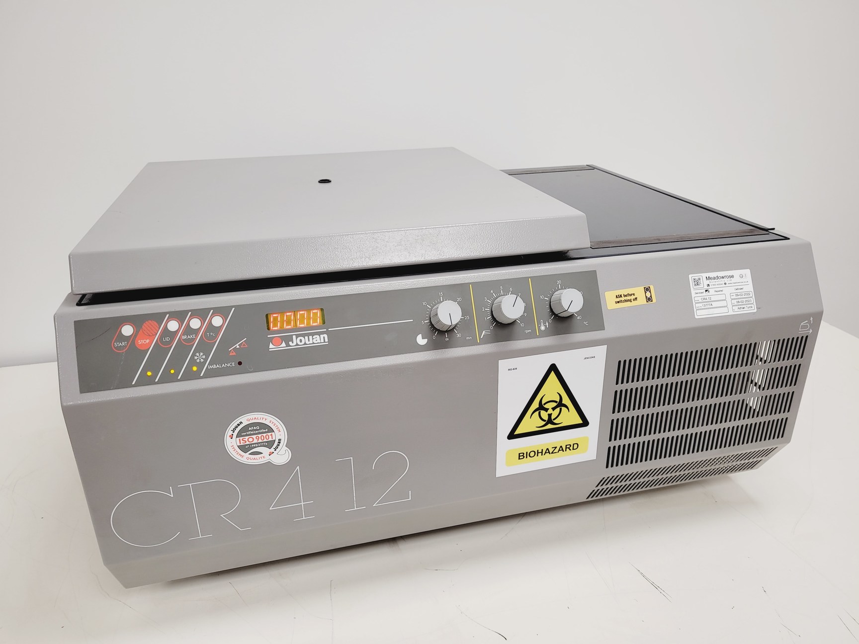 Image of Jouan Refrigerated Centrifuge  Model - CR412 with 4750RPM Rotor & Inserts Lab