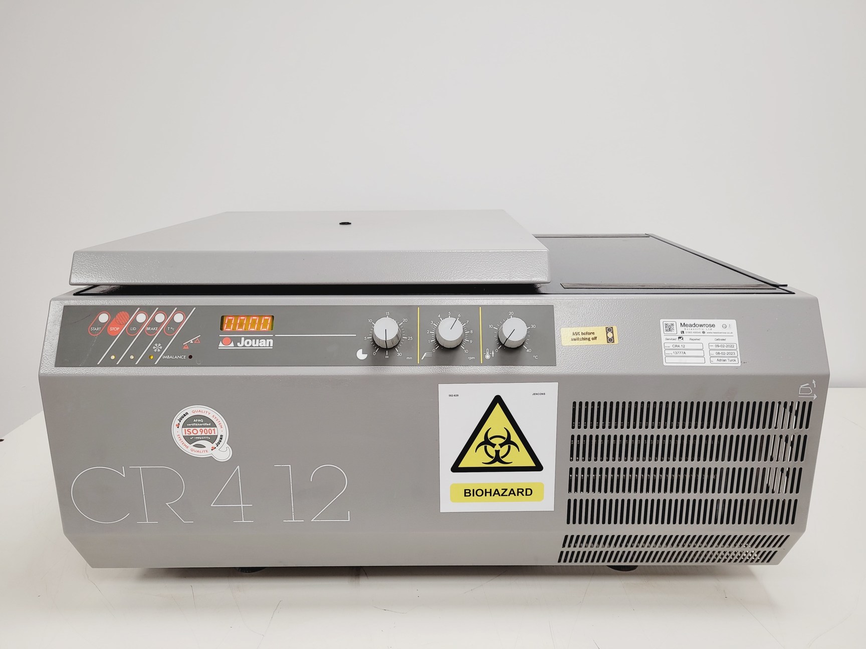 Image of Jouan Refrigerated Centrifuge  Model - CR412 with 4750RPM Rotor & Inserts Lab