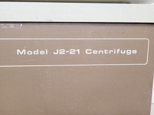 Thumbnail image of Beckman Centrifuge  Model - J2-21 with JA-10 10000rpm Rotor Lab